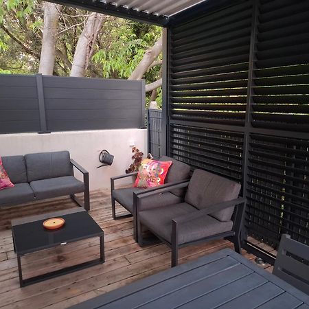 Lou Mazet Vila Uchaud Exterior foto